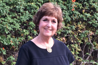 Schlotterbeck to Receive Award